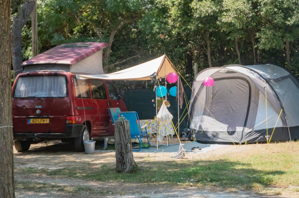 Beachfront Campsite in Emilia Romagna | Van Pitches